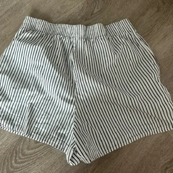 Aritzia Babton Striped Boxer Shorts - Picture 3 of 3